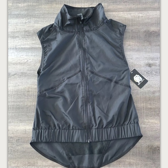 C9 CHAMPION Reflective Activewear VEST XS - New - Picture 2 of 8